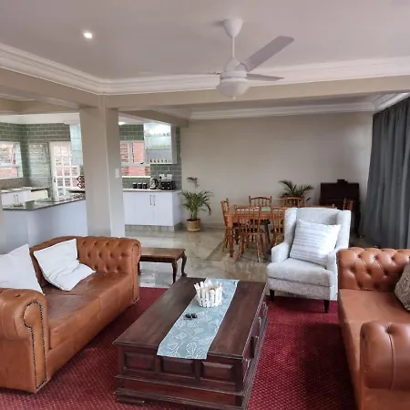 Ballito Clarke Bay Beach House - Family Holiday Letting Exterior photo