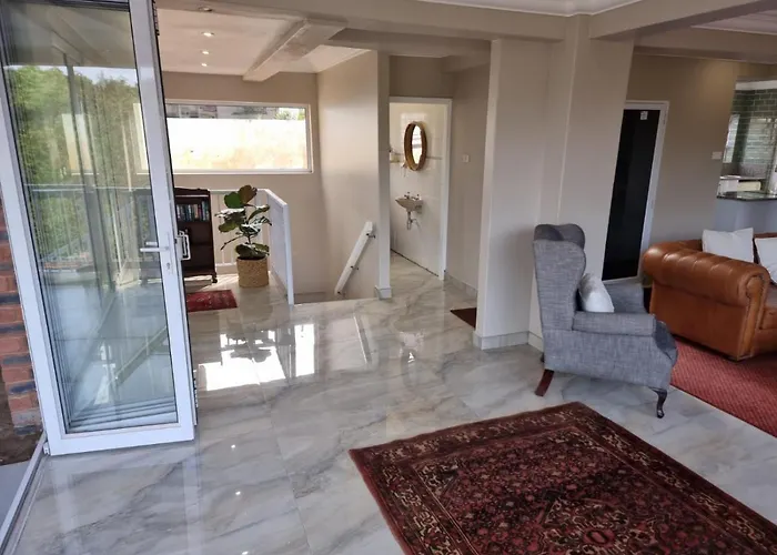 Ballito Clarke Bay Beach House - Family Holiday Letting