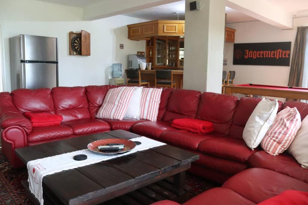 Clarke Bay House - Family Letting Holiday home *
